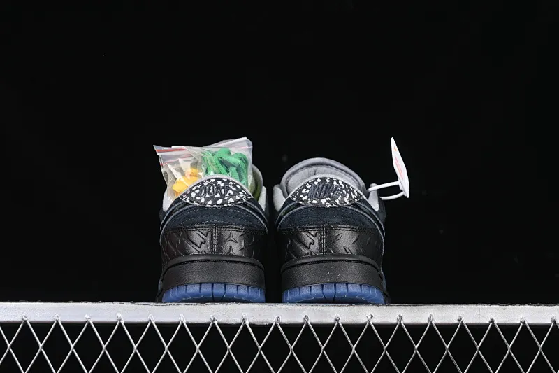 All categories Nk SB Dunk Series Nk SB Dunk Low low-top sneakers Division Street x Nk Dunk Low "Oregon Black" Oregon hidden color low-top casual sneakers HV1470-001